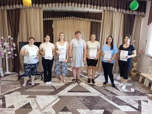 В средней группе «Радуга» подвели итоги года: наши дети стали старше, умнее и дружнее.💯💯💯
Вот и п