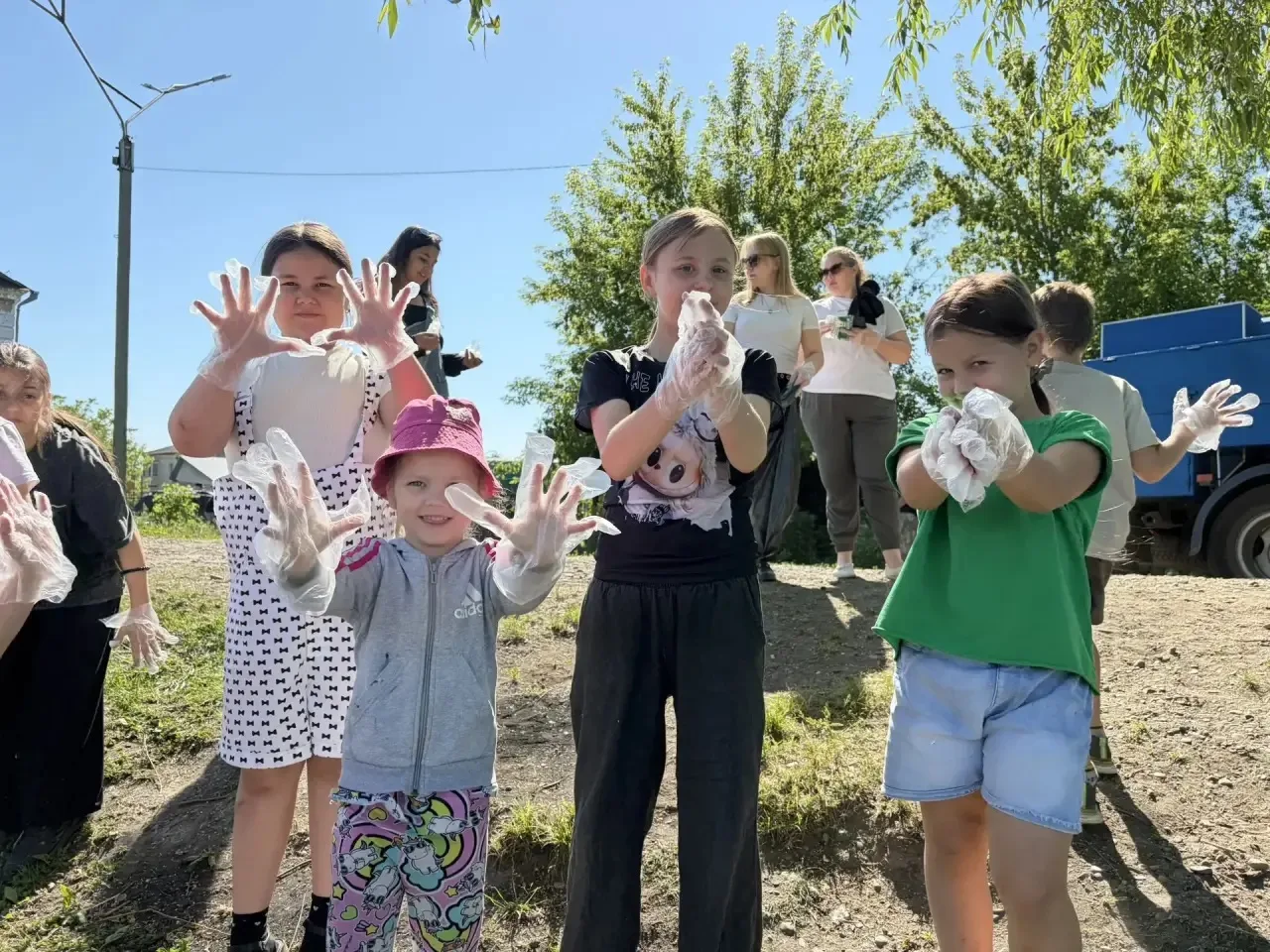 ✨ День Первых — день ярких впечатлений и добрых дел! ✨

Сегодня в нашем пришкольном лагере прошёл за