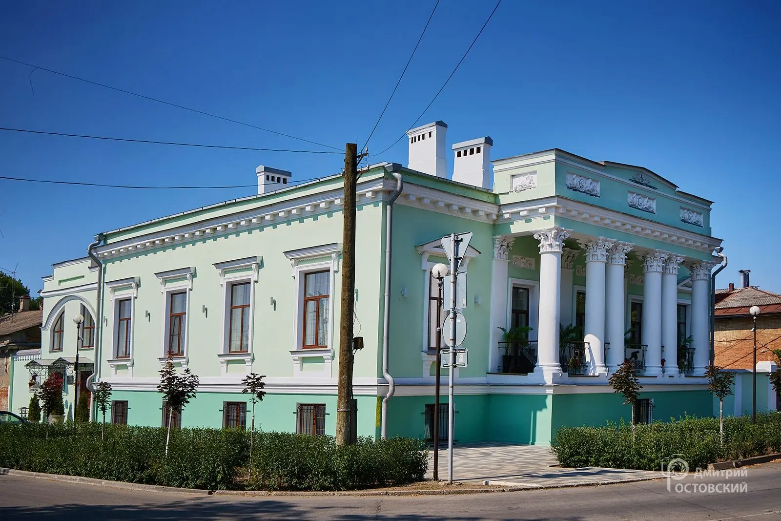 🏛 Особняк Грекова – полутораэтажный особняк первой четверти XIX века в центре Таганрог...
