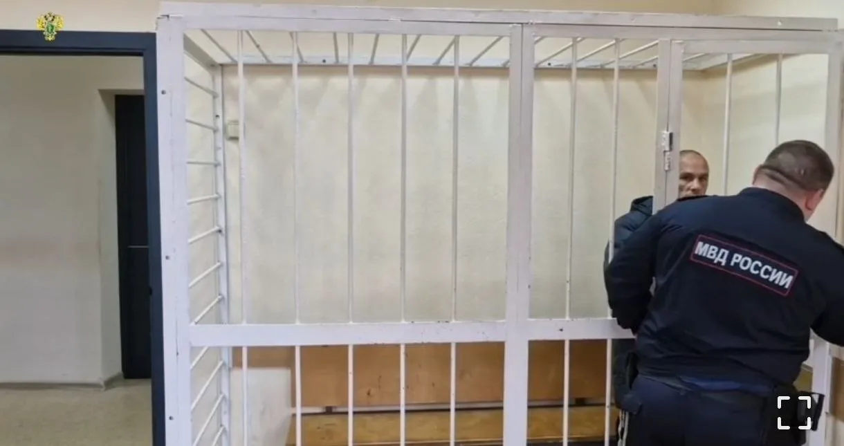 В Приморье заключён под стражу обвиняемый в убийстве 25-летней давности, сопряжённом с ...