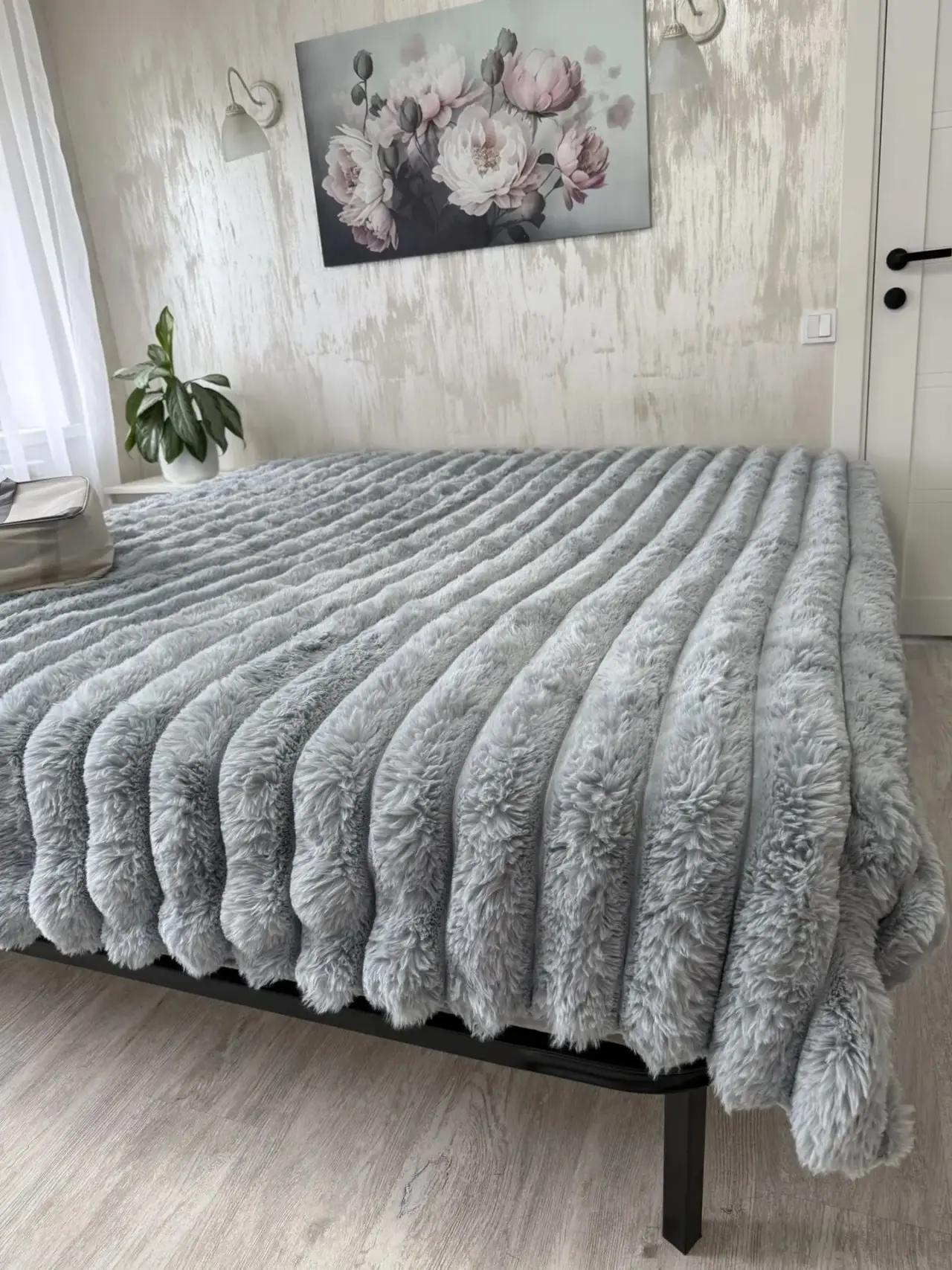 Меховое искусственное покрывало