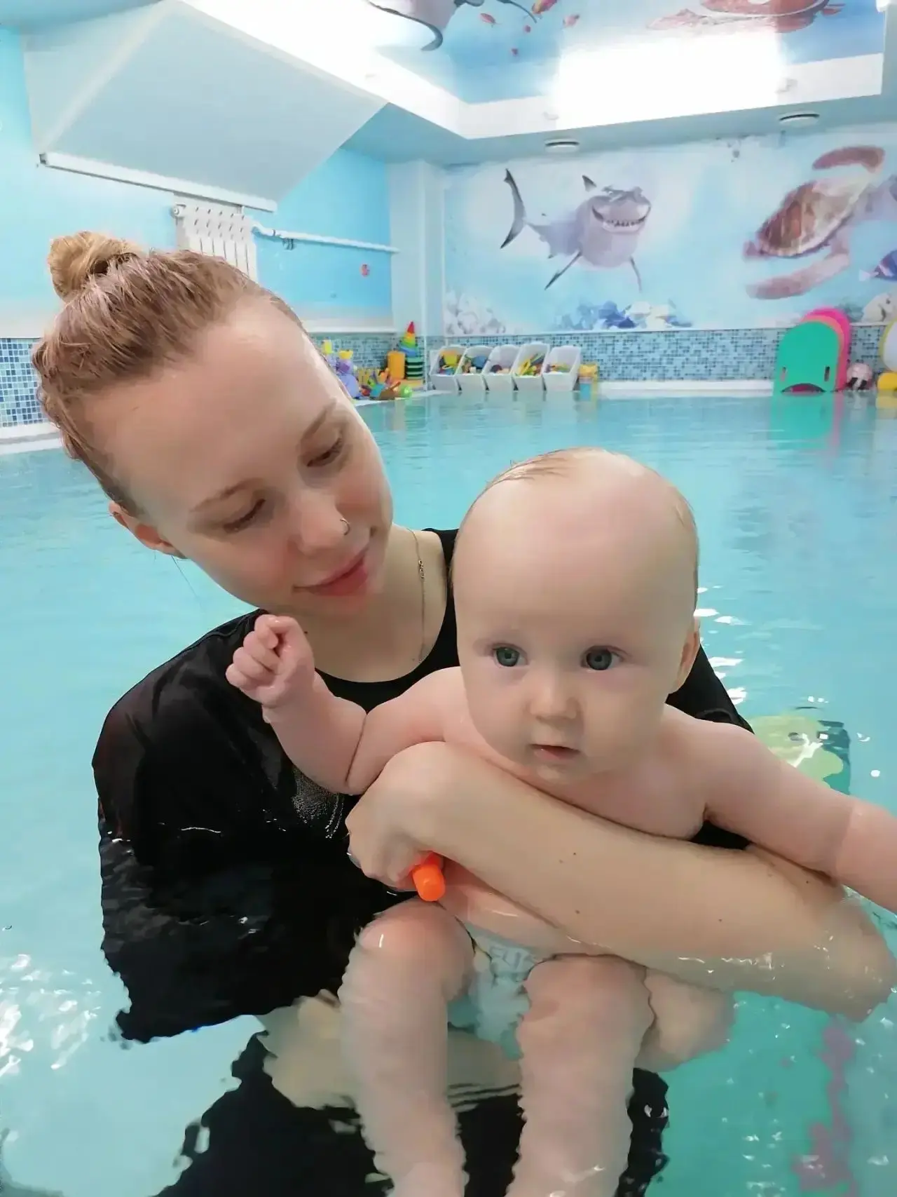 А теперь о замене Нила — знакомьтесь! 🐬
