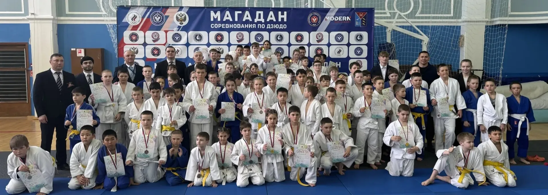 🥋С 9 по 10 мая во Дворце спорта "ФСК "Колымский" прошло открытое первенство города Маг...