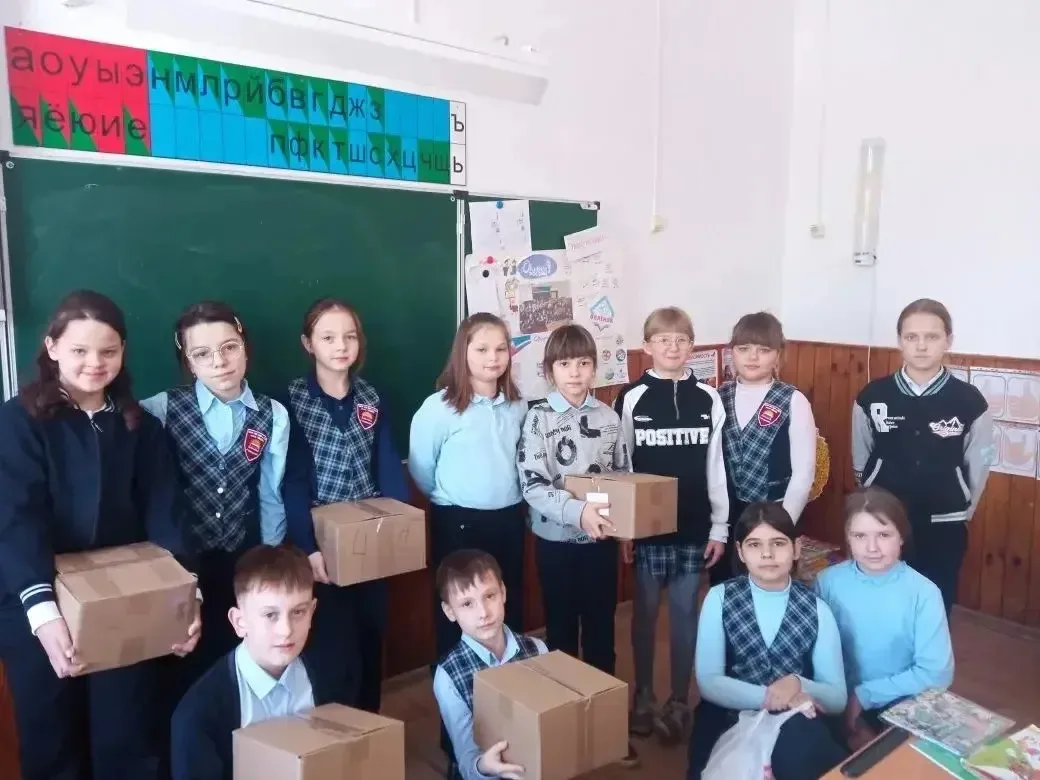 🖐️🫶Орлёнок - доброволец🫶🖐️ Наши «Орлята России» со своими классными руководителями реализуют трек "О