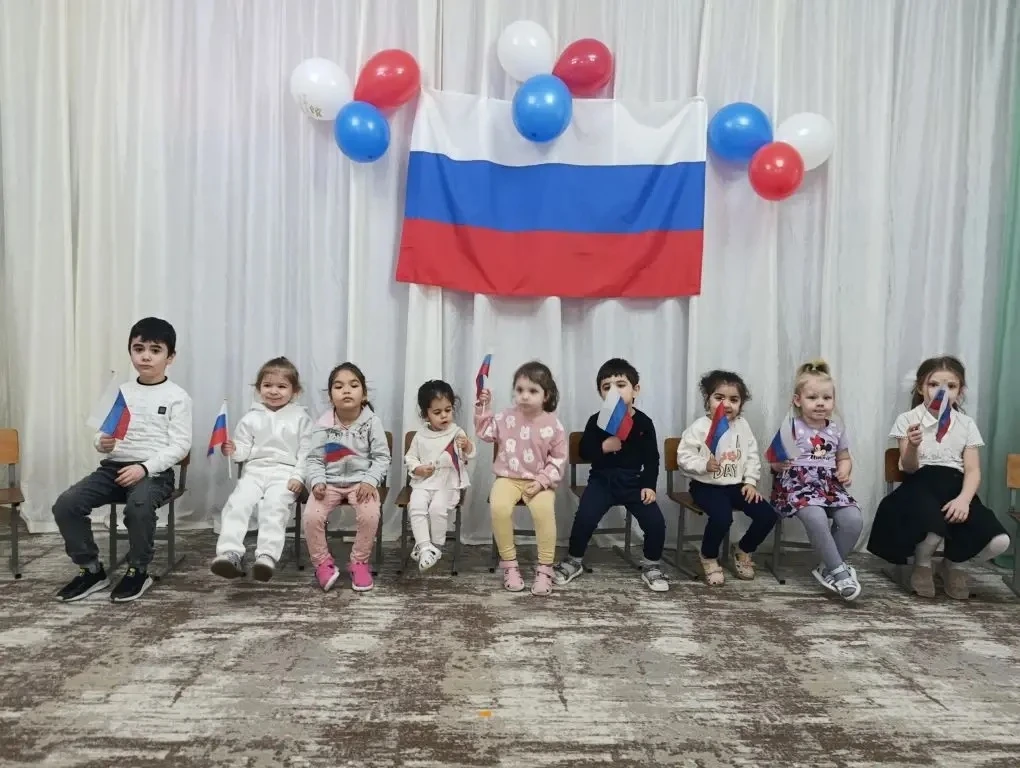 За многие годы в нашем детском саду сложилась традиция проведения праздника 23 февраля.