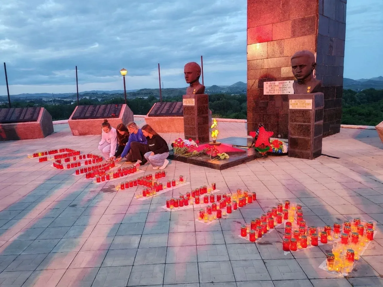 🔥В День памяти и скорби по всей стране объявят минуту молчания
 
22 июня в 12:15 по московскому вре