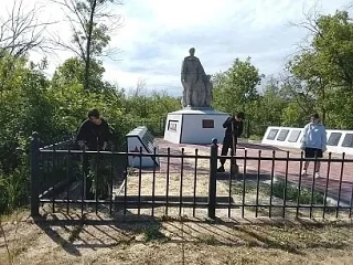Память, которую мы бережем!
В преддверии Дня памяти и скорби - 22 июня, обучающиеся МОУ "СОШ с.Демь