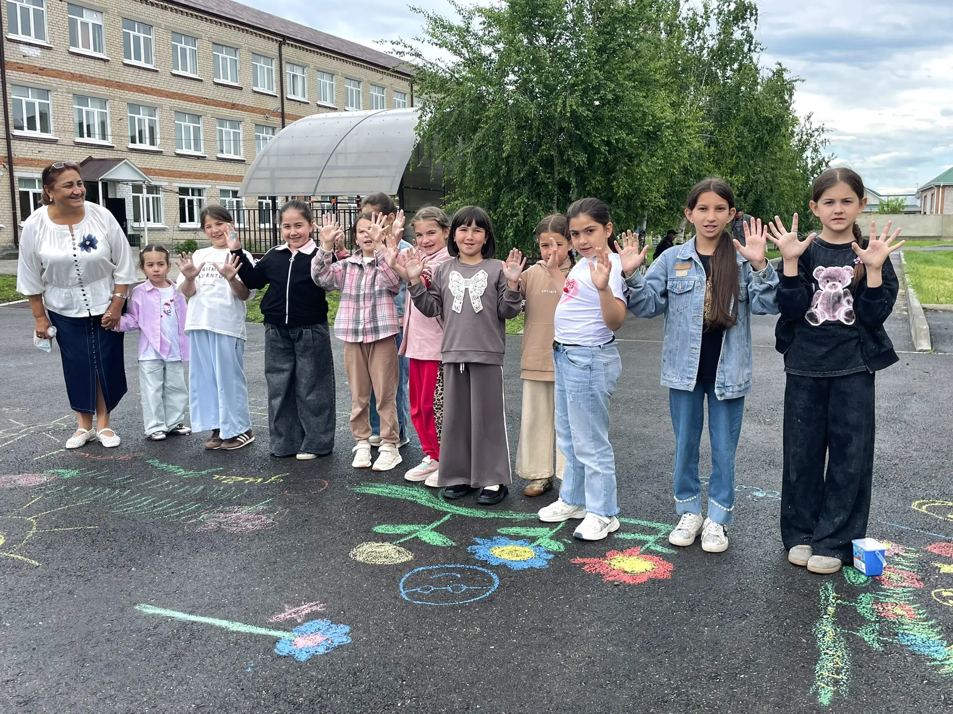 🔔Сегодня, в День защиты детей, двери нашего пришкольного лагеря распахнулись для самых юных гостей!