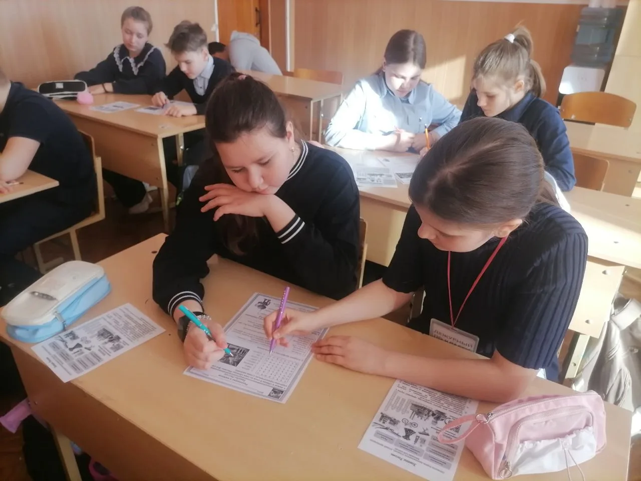 16 марта для обучающихся 5 Б класса МБОУ Староюрьевской СОШ прошёл разговор о важном на тему "Заводы