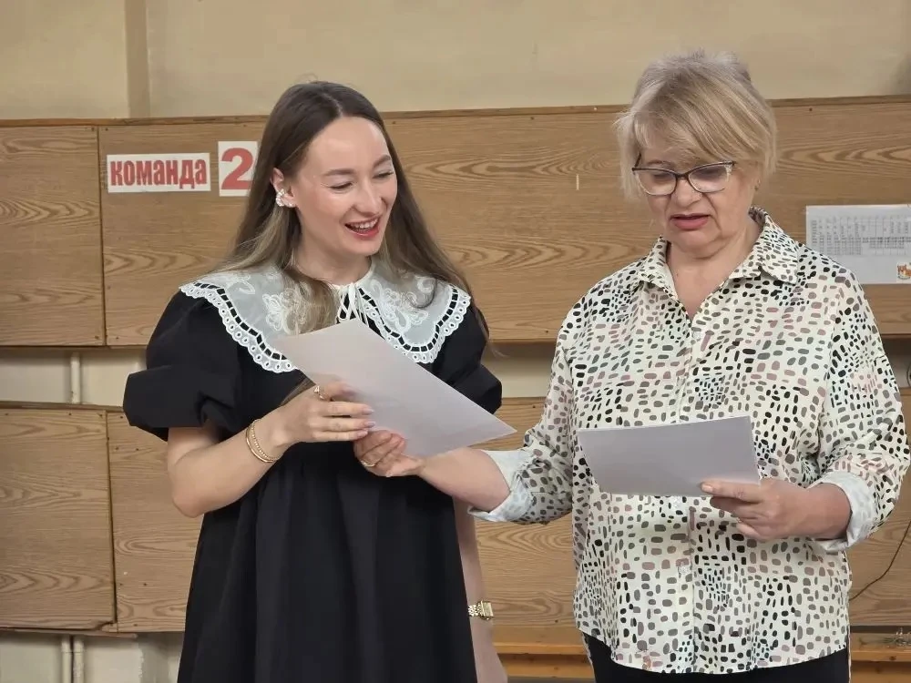 🎉 От регионального отделения Движения Первых вручили благодарственные письма!  В 2025/2026 учебном г