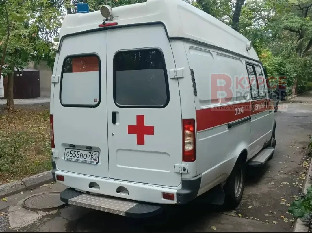 Автобус с пассажирами перевернулся на трассе под Таганрогом