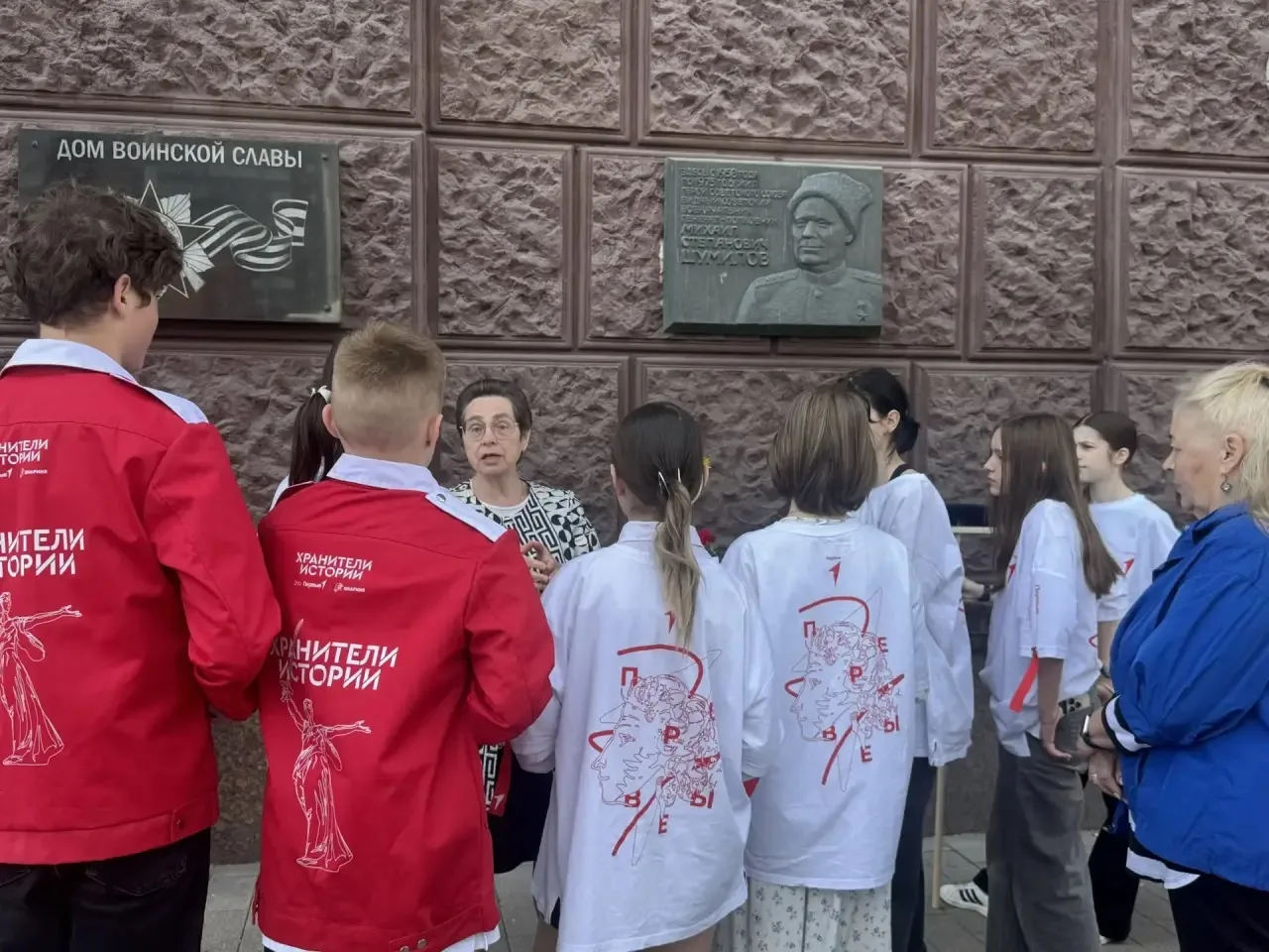 МЕМОРИАЛЬНО-ПАТРОНАТНАЯ АКЦИЯ   📌В преддверии празднования Великой Победы в нашем районе Сокол прошл