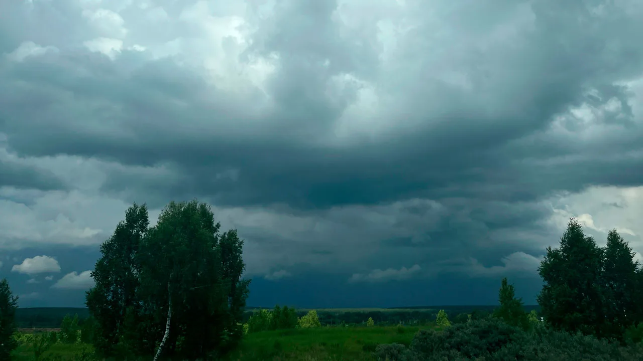⛈️ Грозы и дожди: синоптики дали прогноз на 15 июня в Челябинской области

На Южном Урале по-прежнем