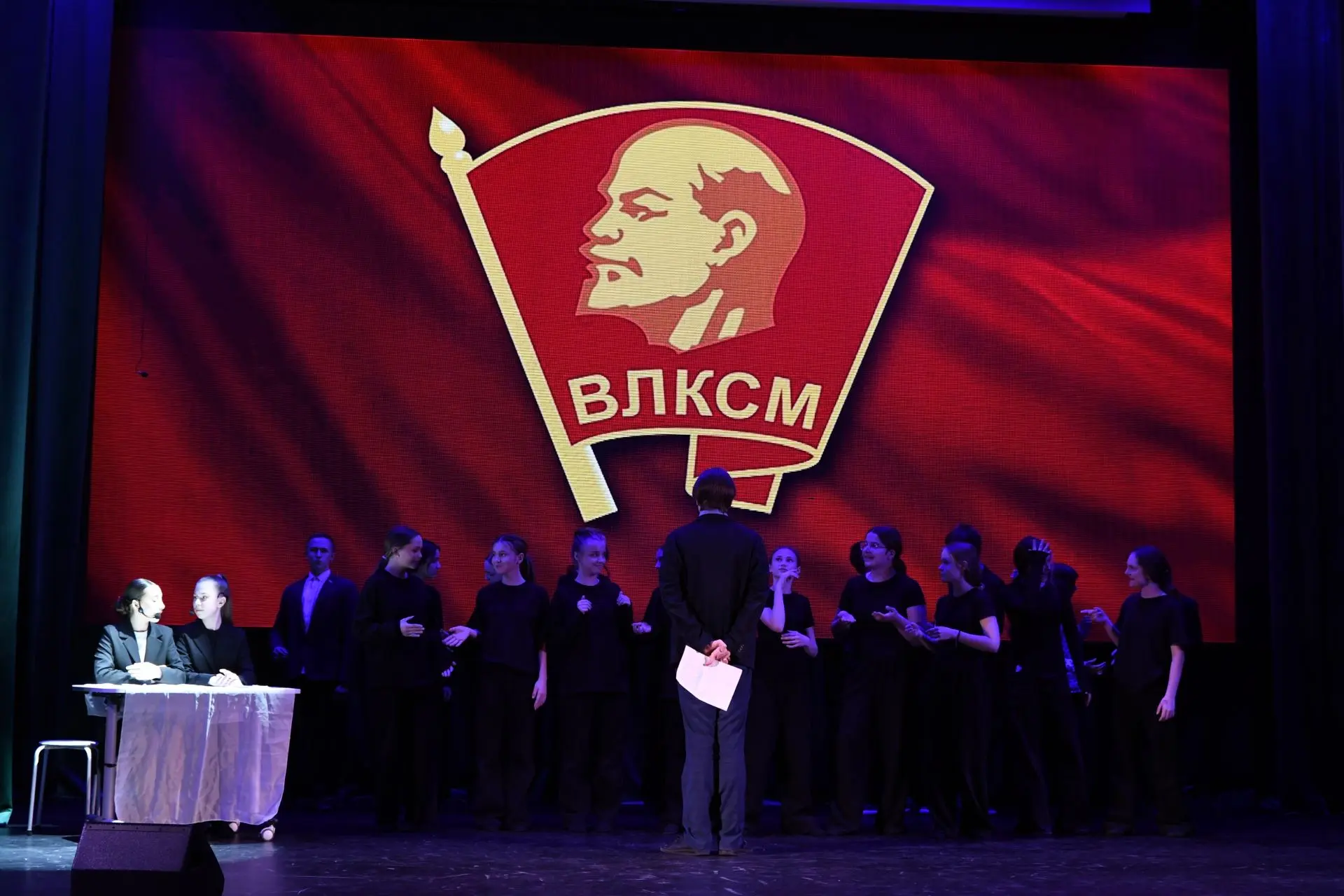 Музыкальный спектакль «Стиляги» в лицее  21 мая в нашем лицее состоялся яркий показ музыкального спе