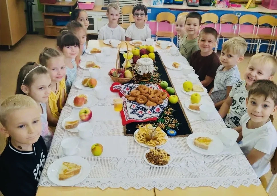 🍯🍎 Три Спаса — праздник русских традиций! 🍞