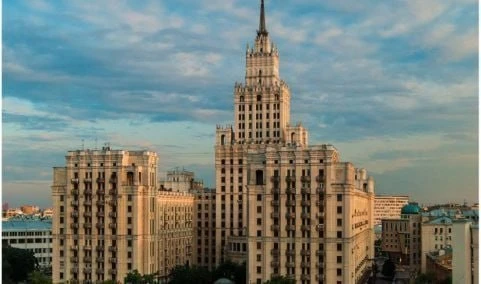 🔴 «ВЫСОТКА на КРАСНЫХ ВОРОТАХ с посещением здания»
🍽️ Включен обед в ресторане высотки

🗓️ 20, 27