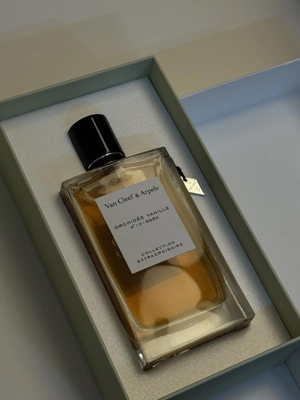 Вот на Van Cleef хочется остановиться по-подробнее 🍀