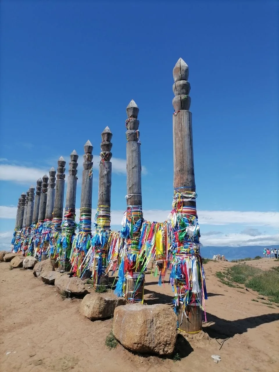 🗿 Столбы, соединяющие небо и землю