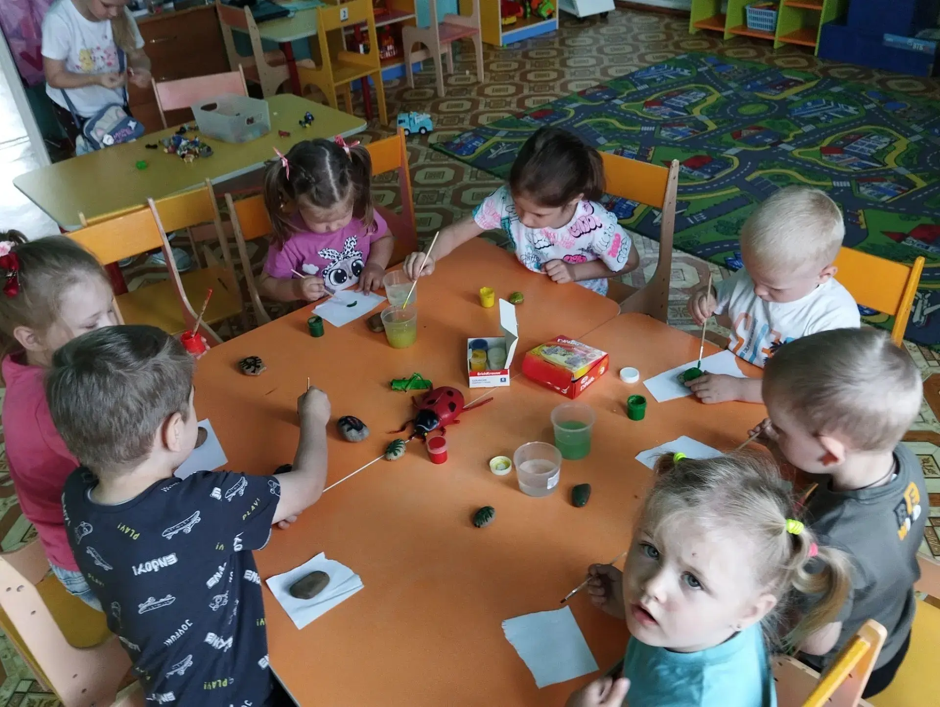 🎨 Творчество не знает преград! 🌧️