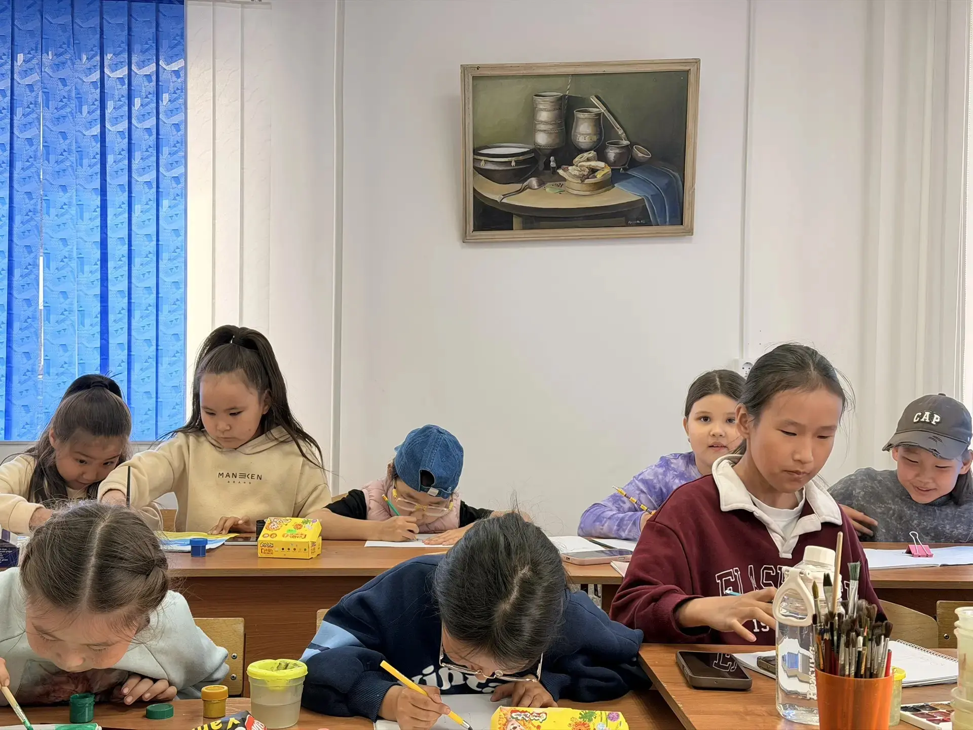 С 1-20 июня при Верхоянской детской школе искусств работает детская площадка "Арт волна" 👨‍🎨👩‍🎨�