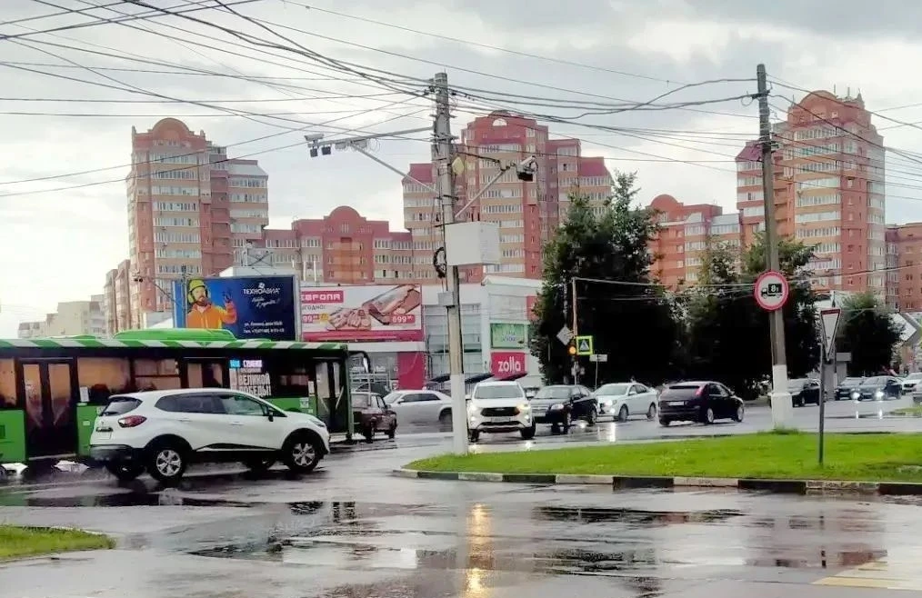 🚦Вернётся ли светофор у ТЦ «Европа» в Железногорске к первоначальному графику работы

Александр Мих