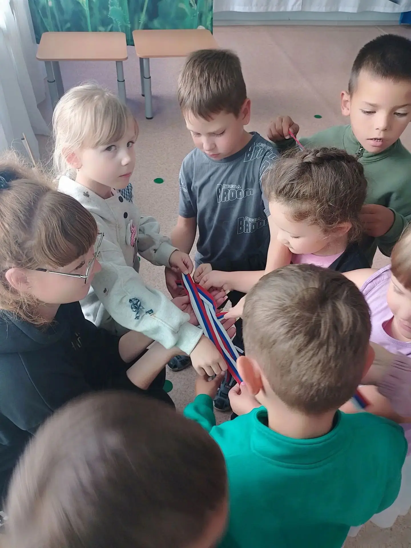 🎉 Сегодня Центральный Дом Культуры  провел акцию «Три цвета в каждом сердце»- в честь ...