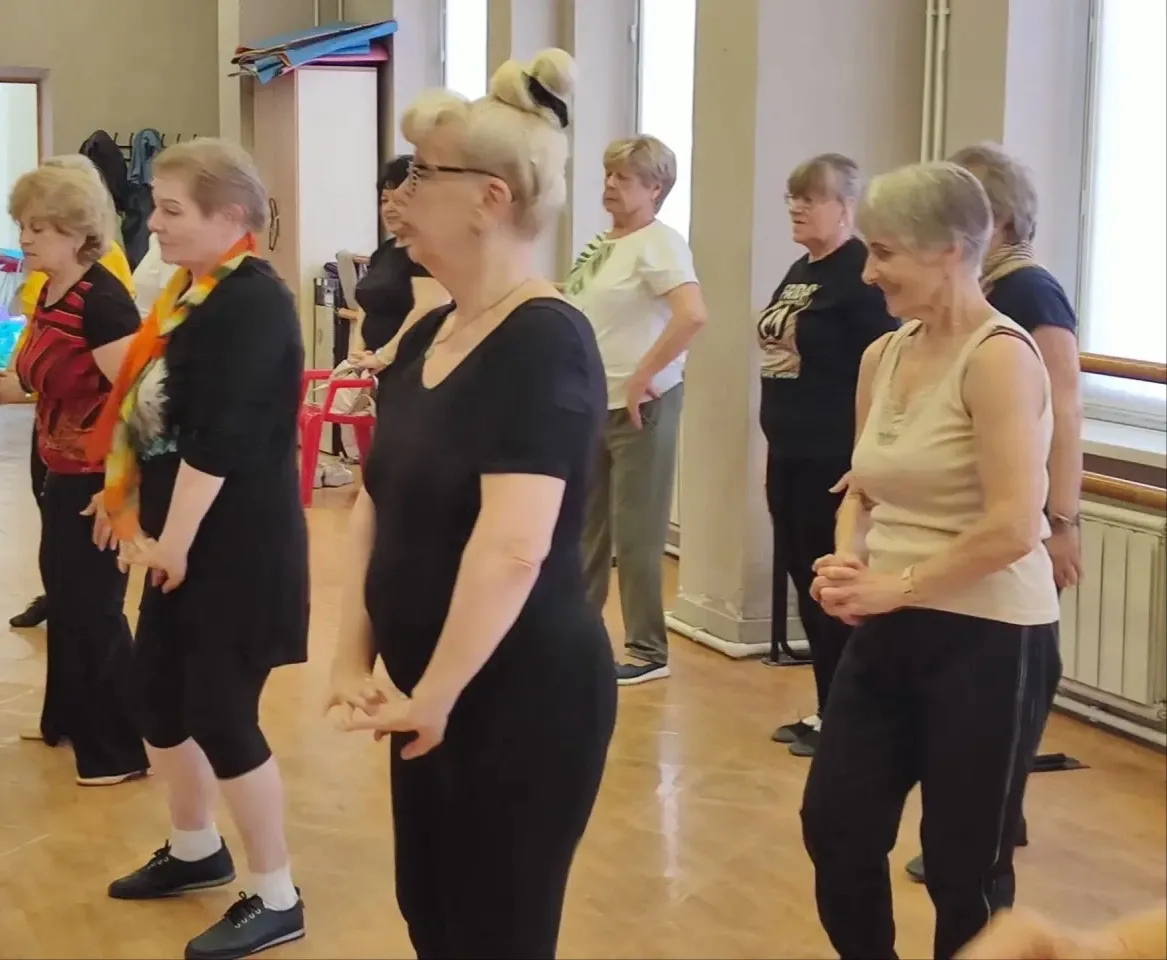 💃 Танцуем и молодеем душой!
