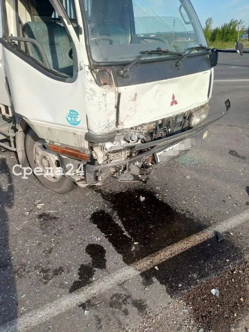 В Минусинске столкнулись Hyundai Creta и грузовик
