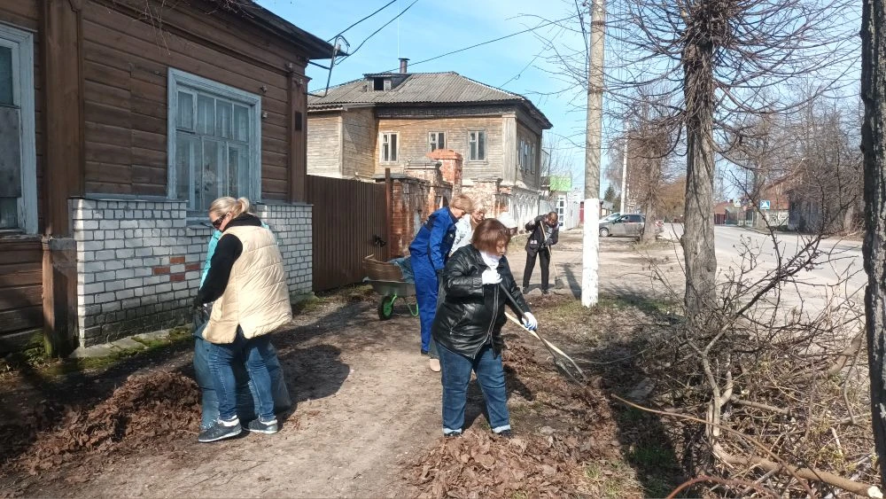 Субботник: вместе делаем мир чище!