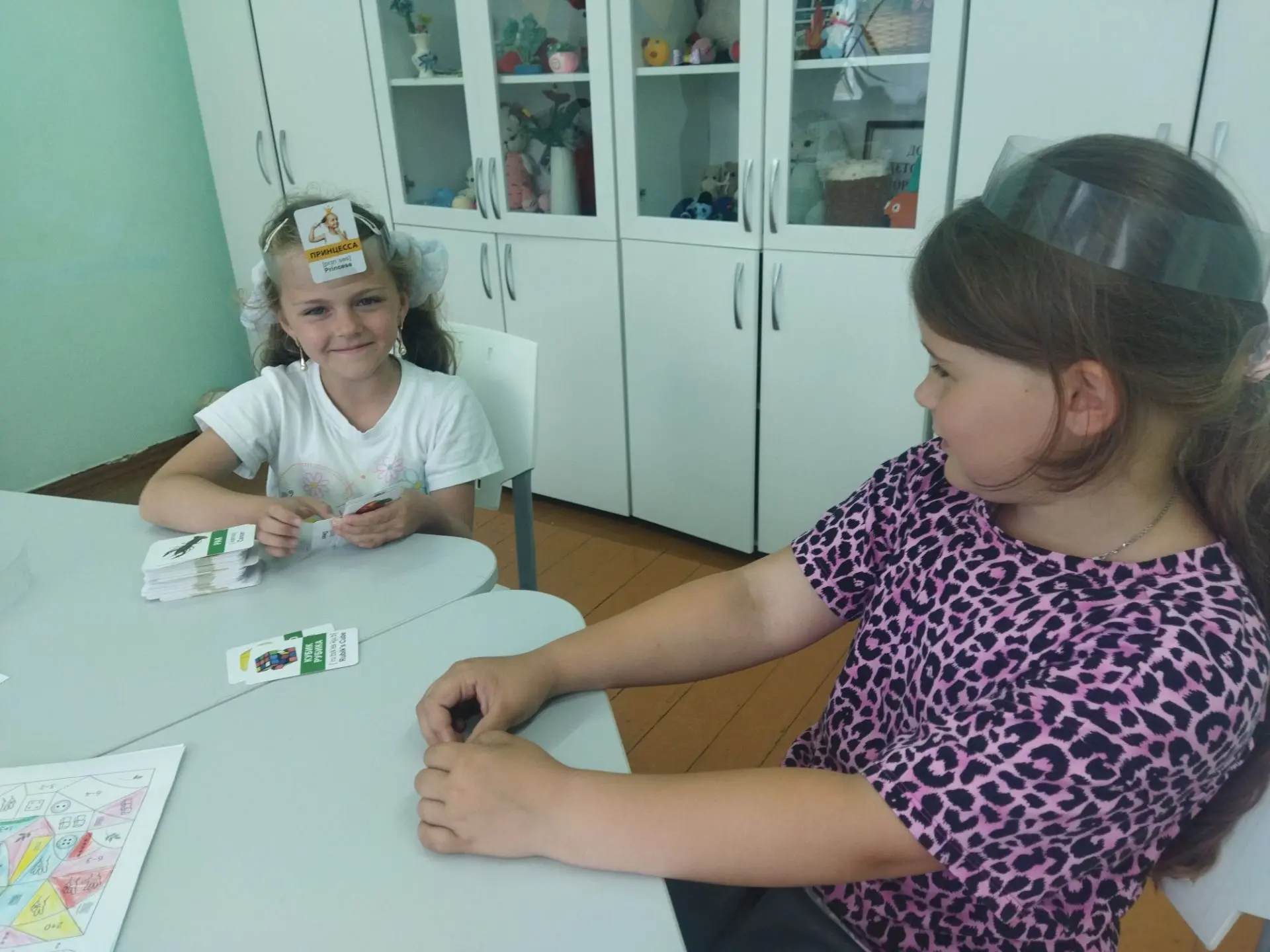 Игра - основной вид деятельности ребенка. В игре развиваются основные навыки, интеллект. В летнем ла