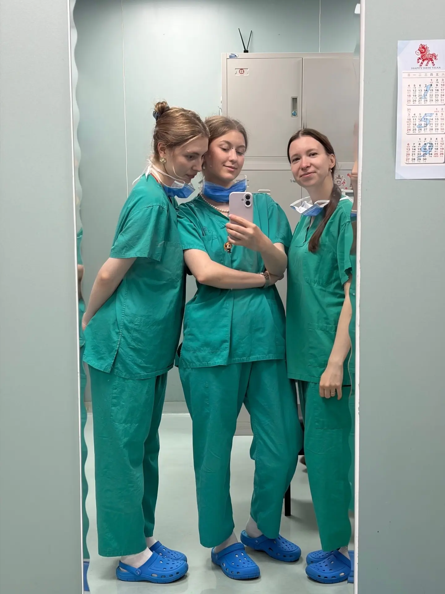 Итоги первой недели обучения в Столичном медицинском университете в Пекине 🇨🇳  🗓 Студенты педиатриче