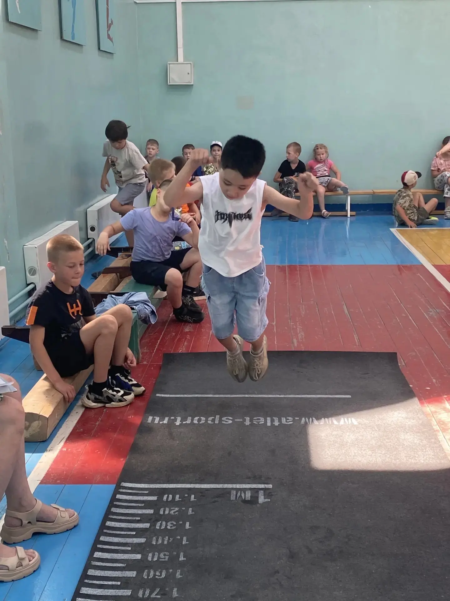 🎉 Сегодня в нашей школе прошла настоящая спортивная феерия — спартакиада «Пять олимпийских колец»! 