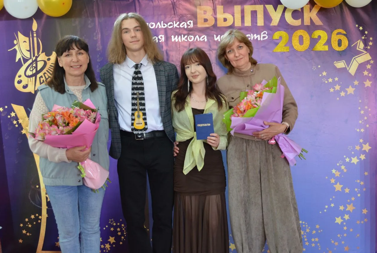 👨‍🎓👩‍🎓Вчера в нашей школе царила атмосфера праздника – мы провожали во взрослую жиз...