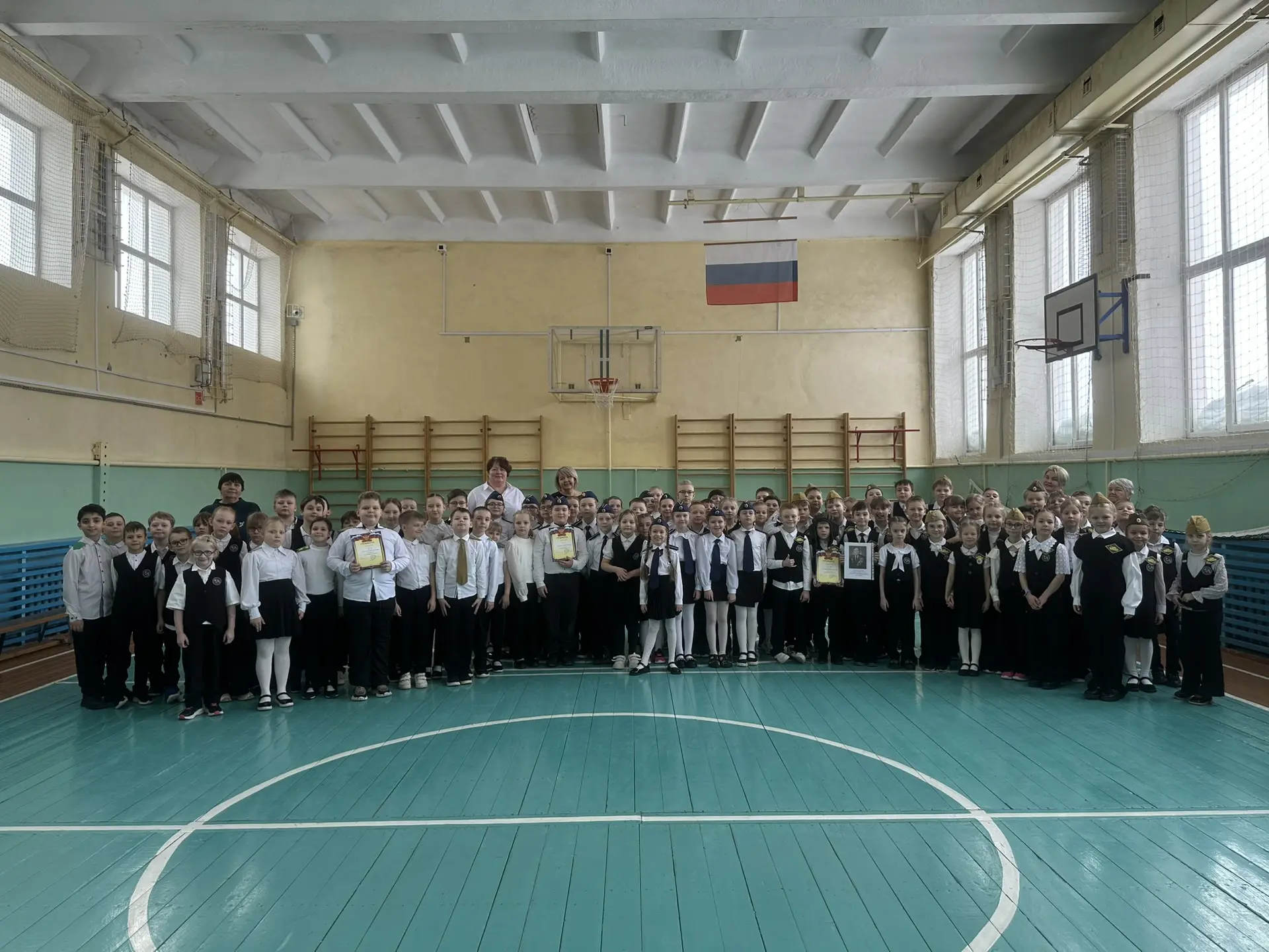 🇷🇺Парад исторических войск прошел в нашей школе! Сегодня в стенах нашей школы состоялся незабываемый