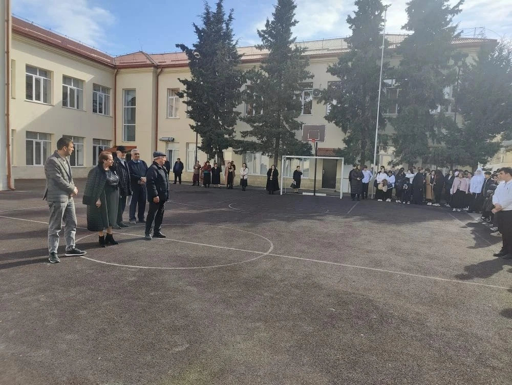 Учебная тренировка по эвакуации в случаях землетрясений в МБОУ «СОШ №3 им.Ш.Алиева»
