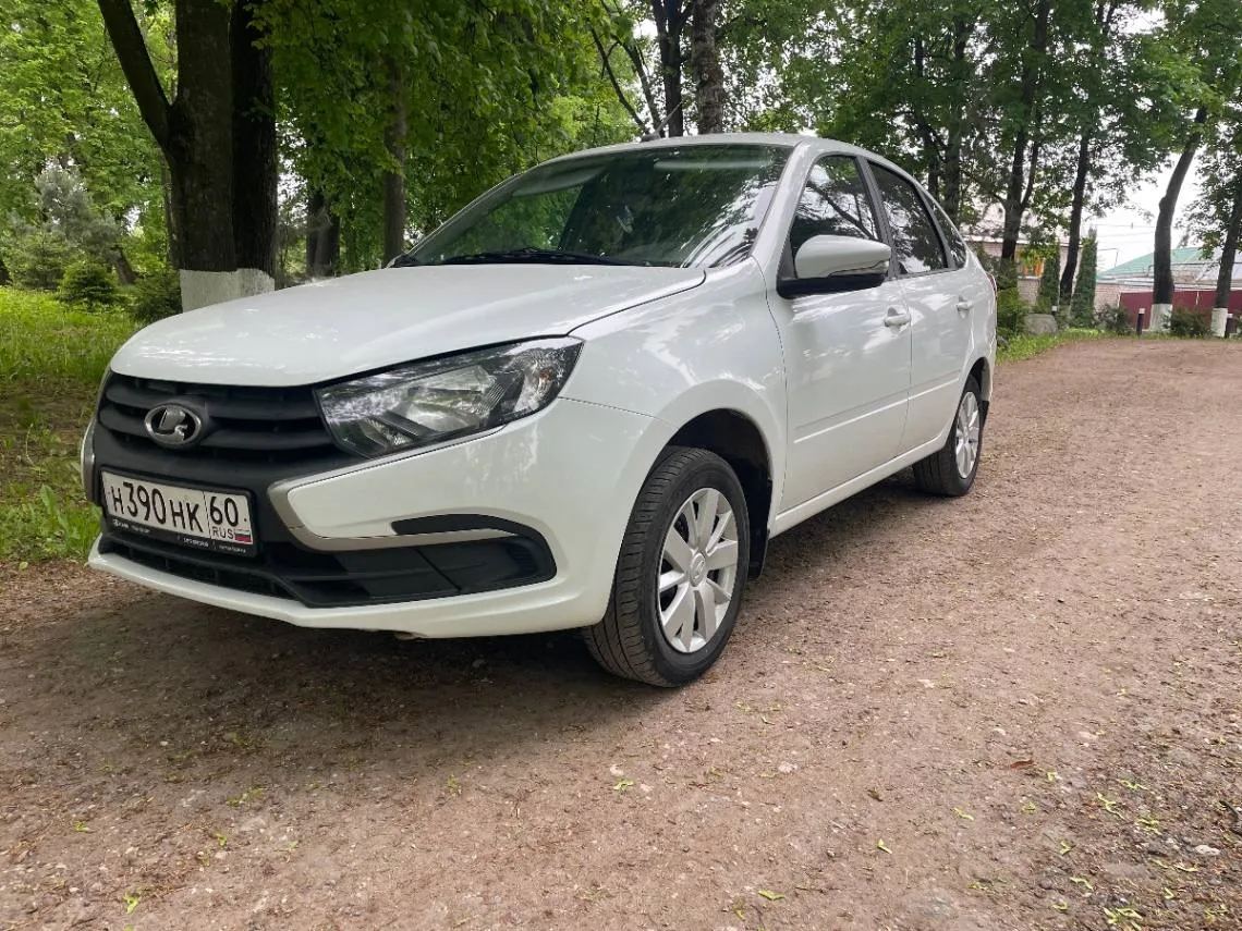 ВАЗ (Lada) - Granta - 2022г