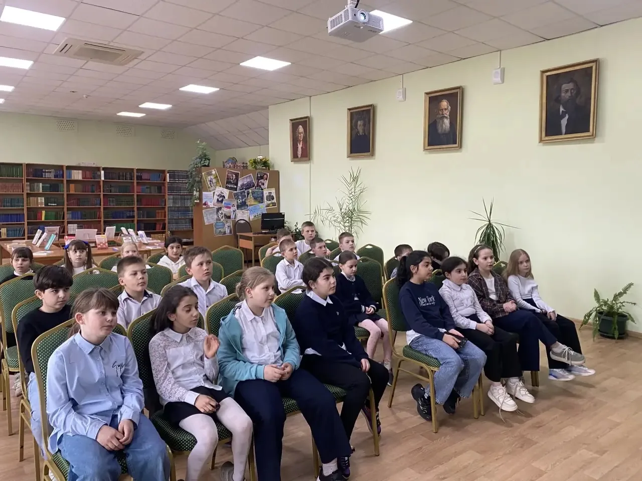 📚 В День здоровья — в библиотеку! Встреча с интересной книгой и полезными привычками  7 апреля учени