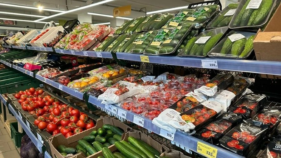 Росстат назвал самые подешевевшие продукты с начала года. Подробнее на ТИА