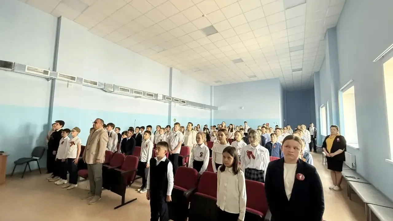 🌟 Светлой памяти павших в борьбе против фашизма 🌟  Сегодня, 8 мая 2026 года, наша школа присоединила