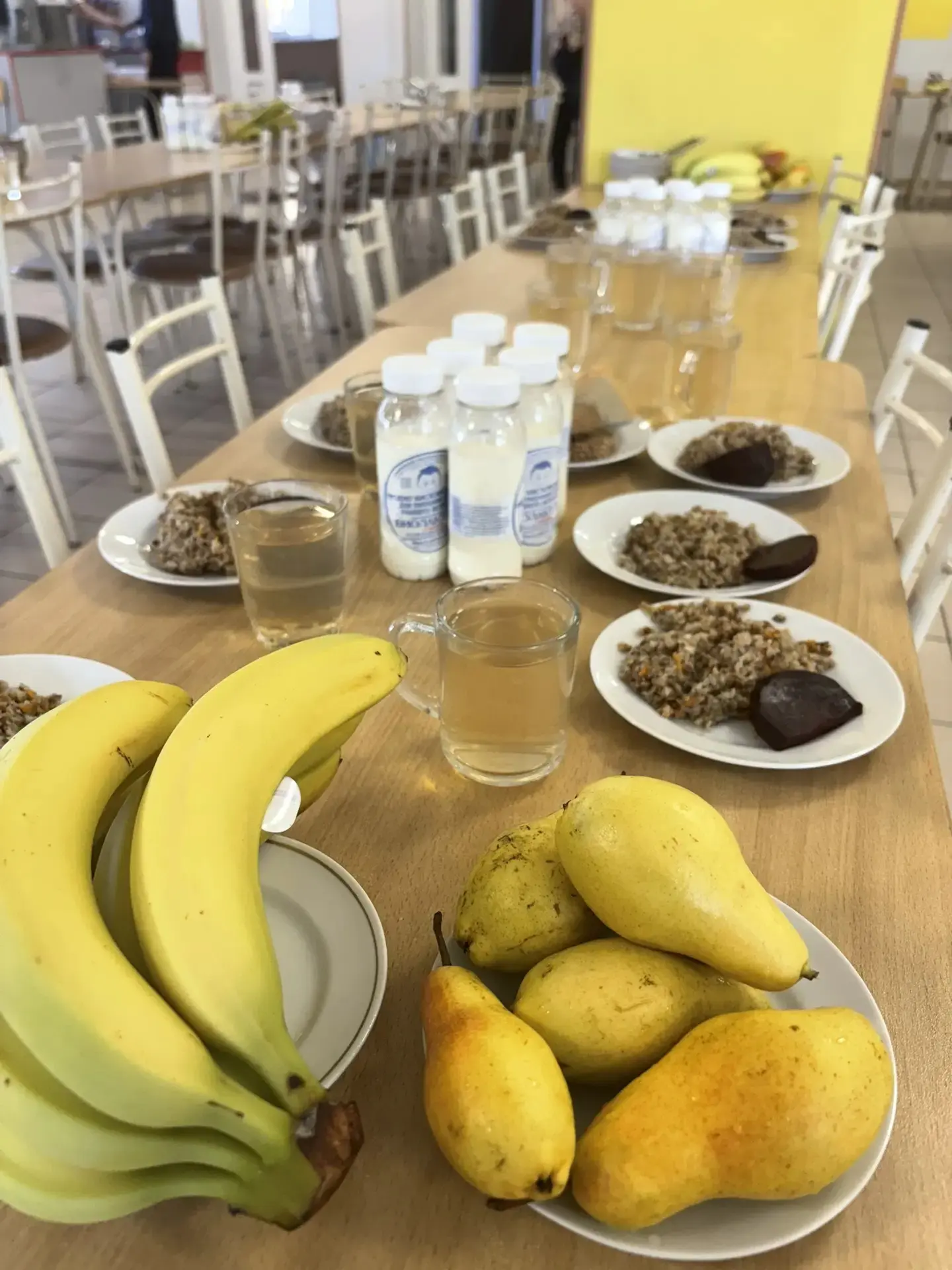 🍏 Витаминизация фруктами в столовой нашей гимназии!💪  Мы рады сообщить вам, что сегодня в нашей стол