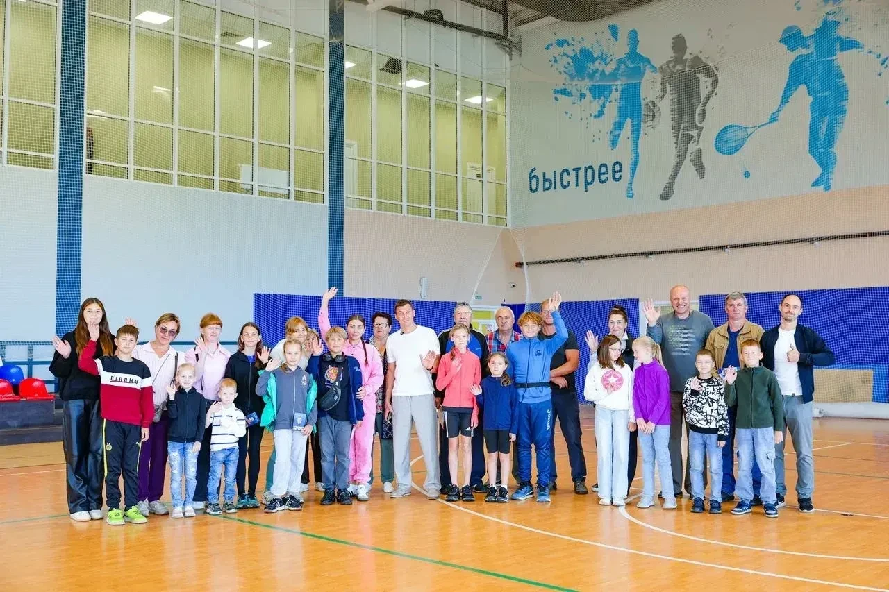 📍 ФОК «Марфино» посетил олимпийский чемпион по лыжным гонкам Александр Легков.