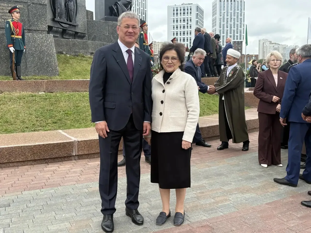 В Уфе сегодня проходило много праздничных мероприятий, ведь республика отмечает сразу три больших пр