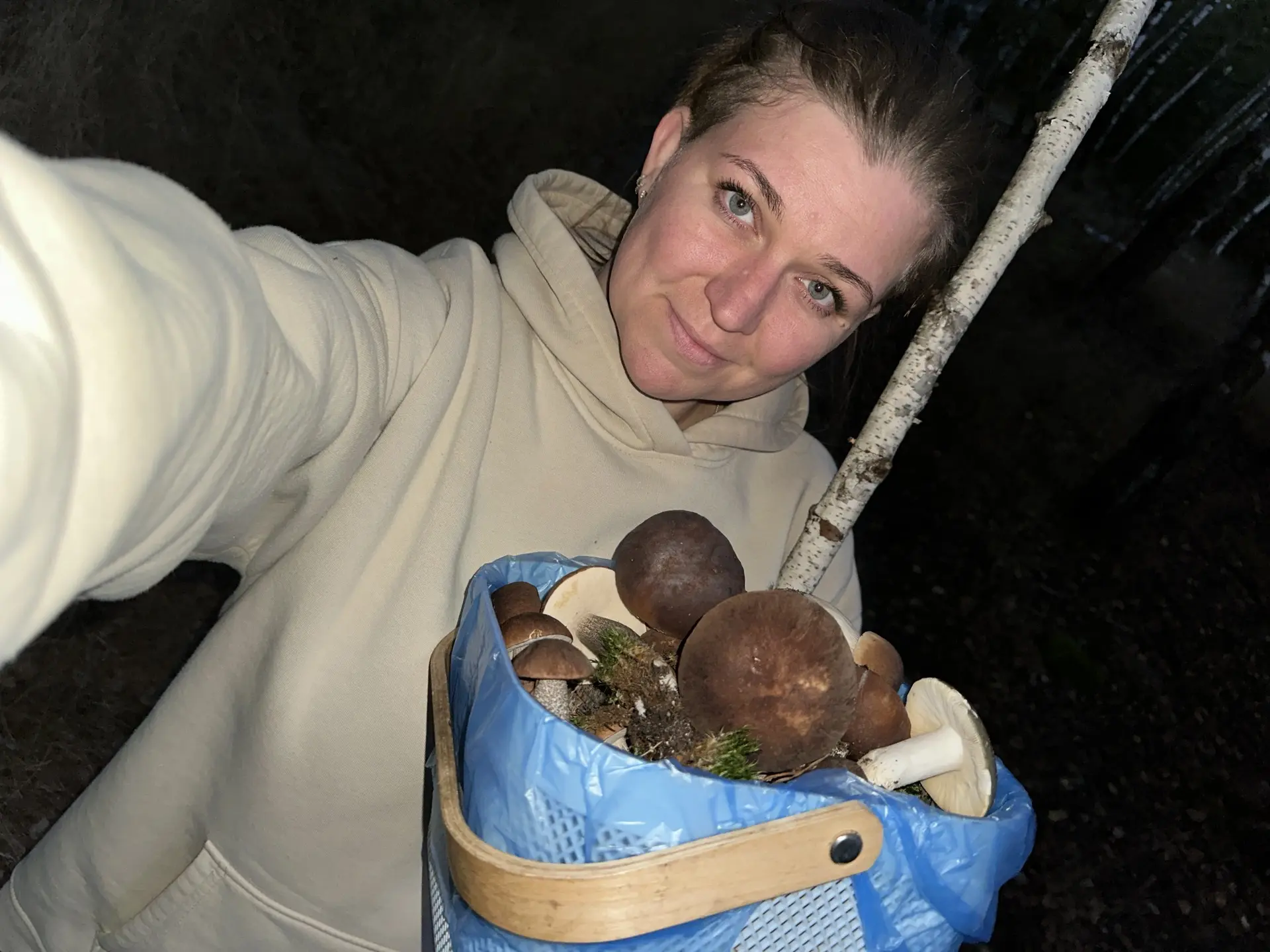 Что такое счастье? Это полная корзина благородных грибов 🍄‍🟫 а двойное счастье- это б...