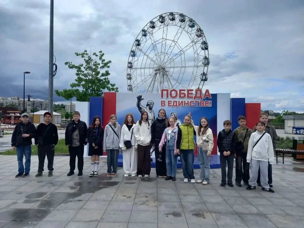 🌊 Вчера, 26 мая ученики 6Г, 5Г, 5В и 5Д класса совершили настоящее маленькое приключение — побывали 