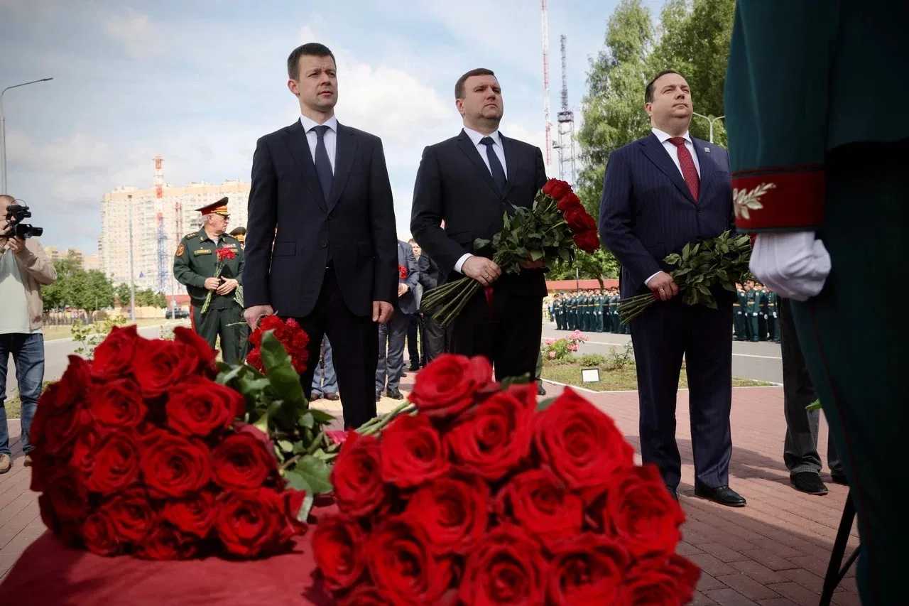 Вместе с председателем Московской областной Думы Игорем Юрьевичем Брынцаловым принял участие в торже