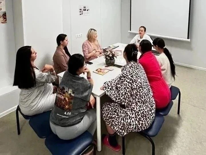 🤱Приморский краевой перинатальный центр приглашает на бесплатные встречи, которые проводятся для бу