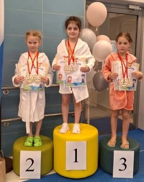 🐬«ДЕЛЬФИНЁНОК»: БОЛЬШИЕ ЗАПЛЫВЫ МАЛЕНЬКИХ ЧЕМПИОНОВ!    🌊В бассейне нашего дошкольного отделения № 3