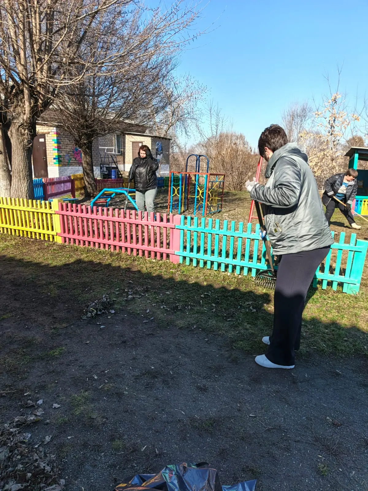 Традиции субботников в России более 100 лет. Считается, что первый субботник был проведен в 1919 год