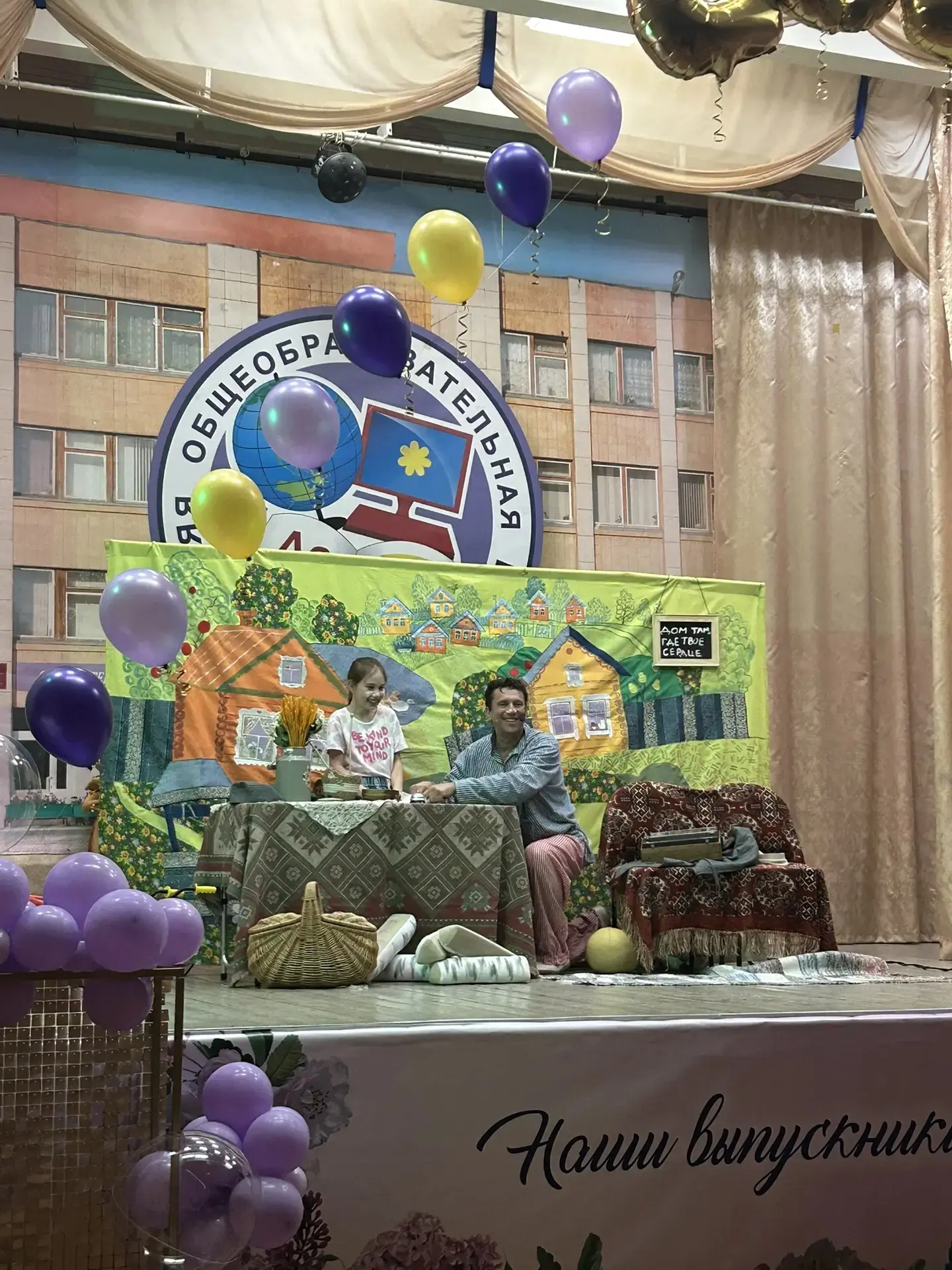 В «Росинке» скучать не приходится! 🌿😉

Пока кто-то сидит в телефонах, наши ребята проживают самую 