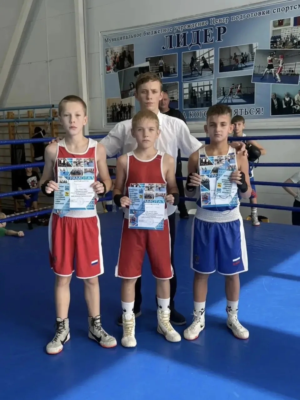Учебно-тренировочные поединки боксеров прошли в ст. Архангельской 🥊